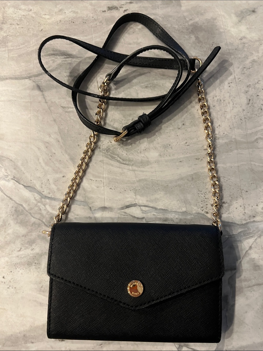 Michael Kors Jet Set Small Saffiano Crossbody Wallet
